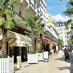 Le Napoleon Apartamento