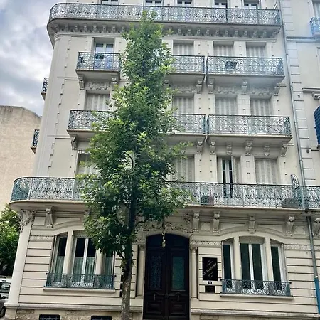 Le Napoleon Apartment *